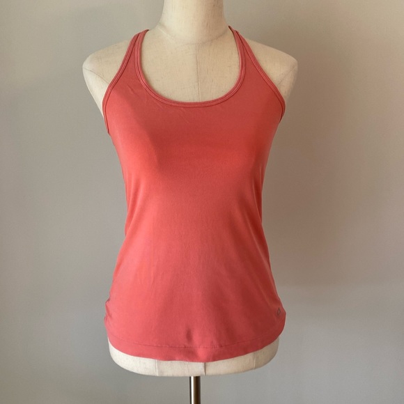 GAP Tops - GapFit coral pink racerback tank top